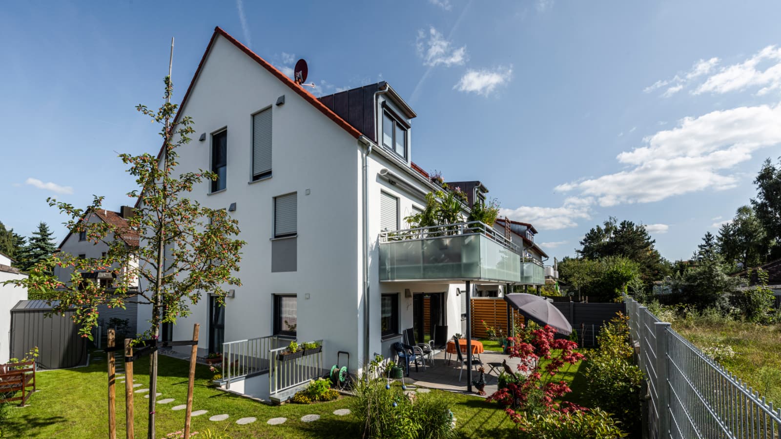 Sonnenblick - Gartenseite